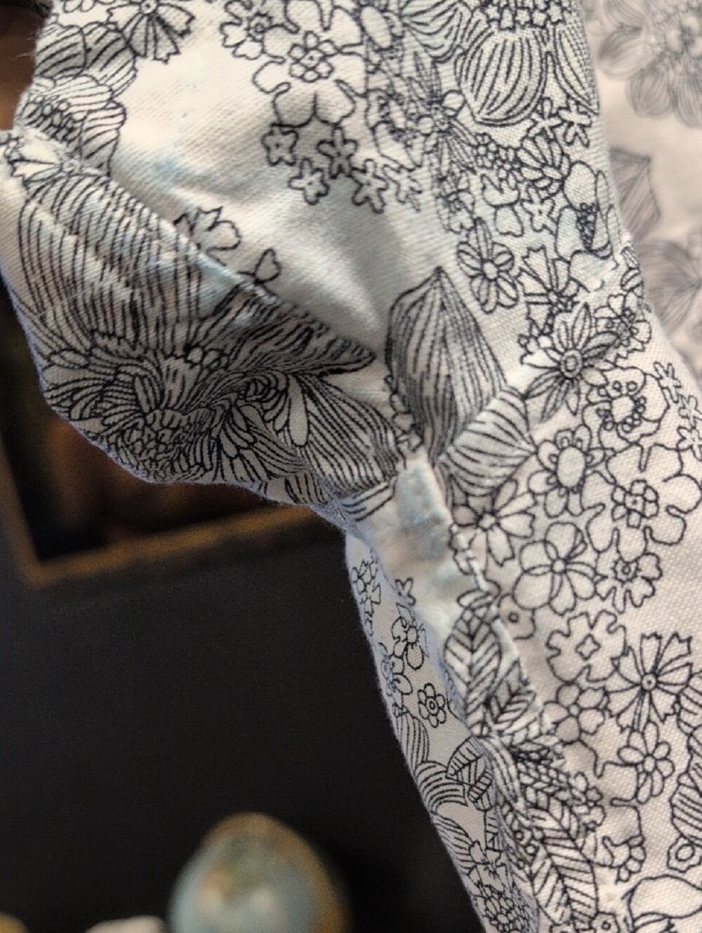 Original Penguin Black And White Floral Short-Sleeve Button-Down Shirt - Picture 8 of 9